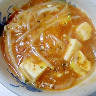 もやしと長ねぎ入り　麻婆豆腐